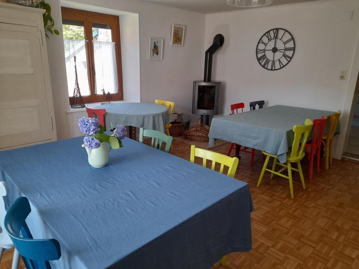 La Maison Du Vannier Raon-les-Leau Luaran gambar